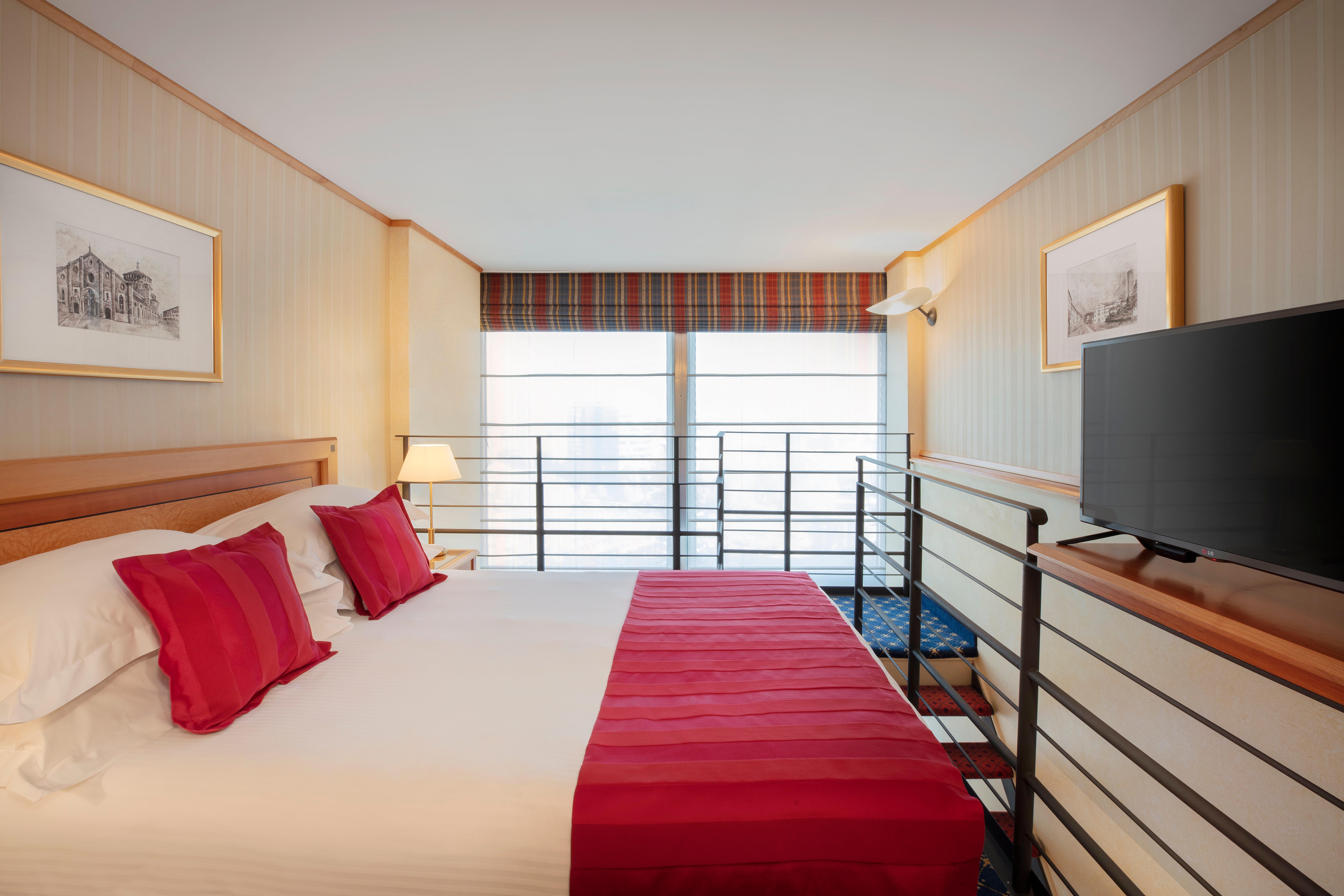 Hotel Crowne Plaza Milan Linate By Ihg San Donato Milanese Exterior foto