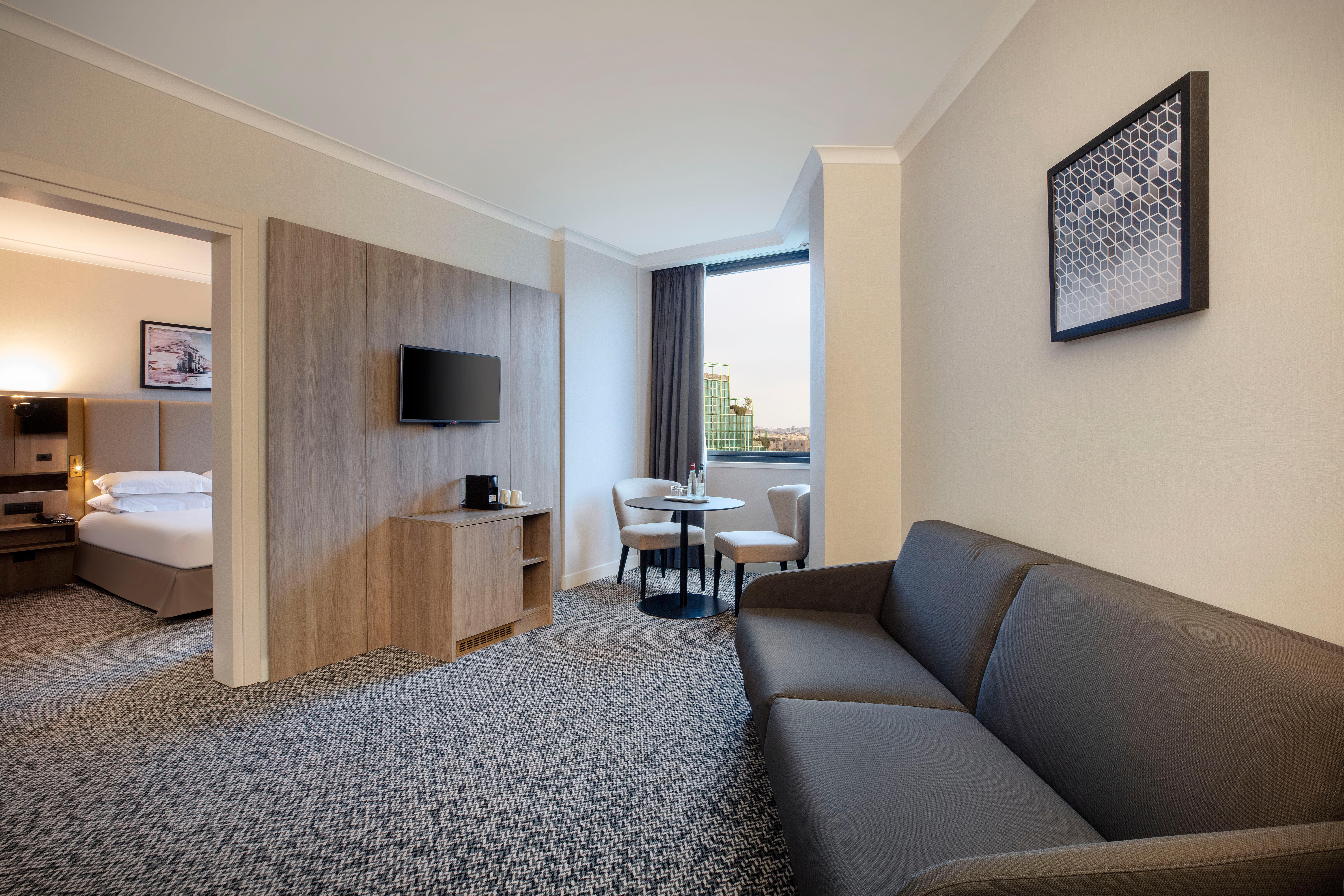 Hotel Crowne Plaza Milan Linate By Ihg San Donato Milanese Exterior foto