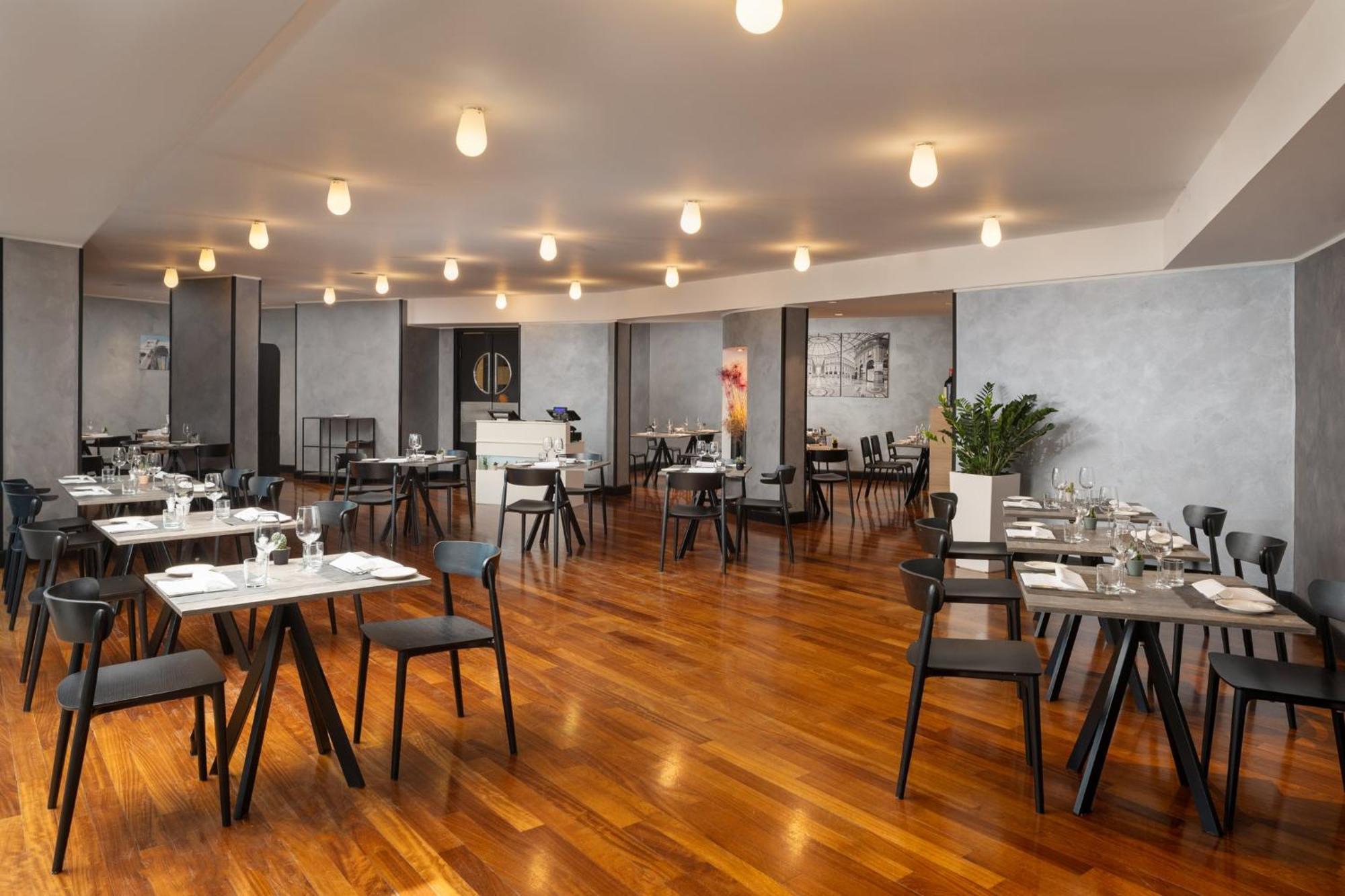 Hotel Crowne Plaza Milan Linate By Ihg San Donato Milanese Exterior foto